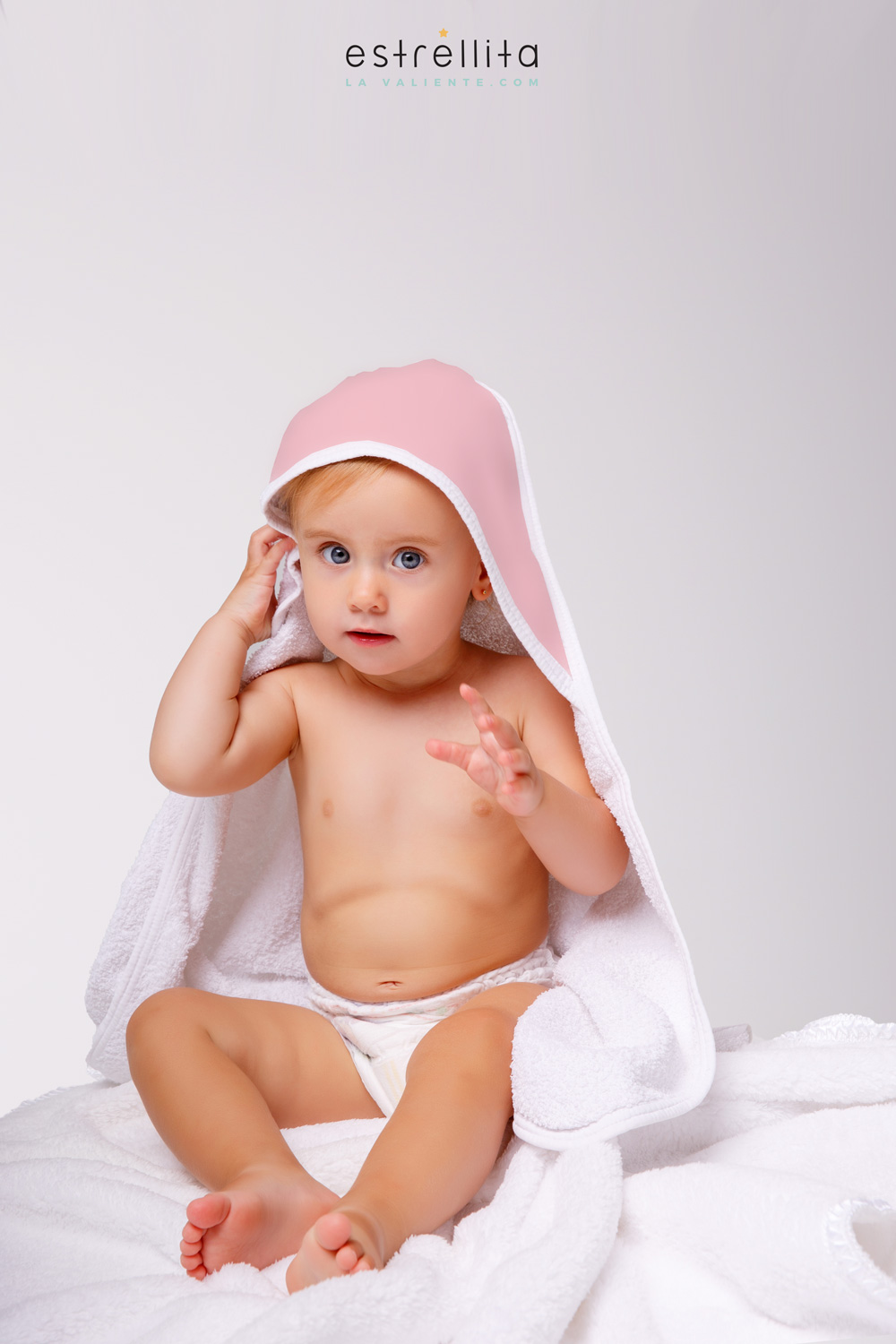 Capa de baño bebé liso rosa - Estrellita la Valiente