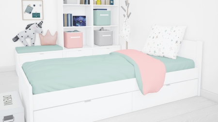 Habitación juvenil con edredón reversible cama rosa y mint. Tejido 100% algodón orgánico de Estrellita la Valiente.