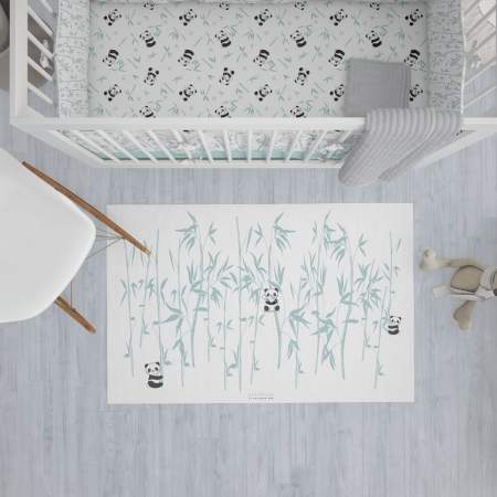 Alfombra rectangular Bambú con Pandas en habitación infantil Estrellita la Valiente. Alfombra rectangular Bambú con Pandas en habitación infantil Estrellita la Valiente. Dibujo de ramas de Bambú con Pandas comiendo y jugando con las ramas de bambú