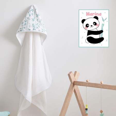 Capa de baño bambú de la colección Bambú, lámina personalizada panda juguetón con el nombre de Marina de la colección Panda.