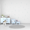 Vinilo ramas de Bambú Estrellita la Valiente. Vinilo ramas de Bambú color mint sobre pared blanca en habitación infantil.
