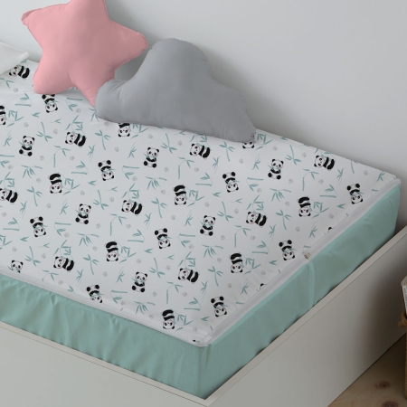 Detalle cremallera saco nórdico con cremallera Panda. Habitación infantil con un saco nórdico con estampado de Osos Panda. Lámina oso panda