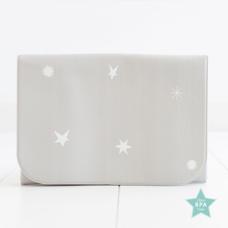 Cambiador-bebe-plegable-de-paseo-gris-estrellas-blancas Cambiador bebe plegable de paseo gris estrellas blancas